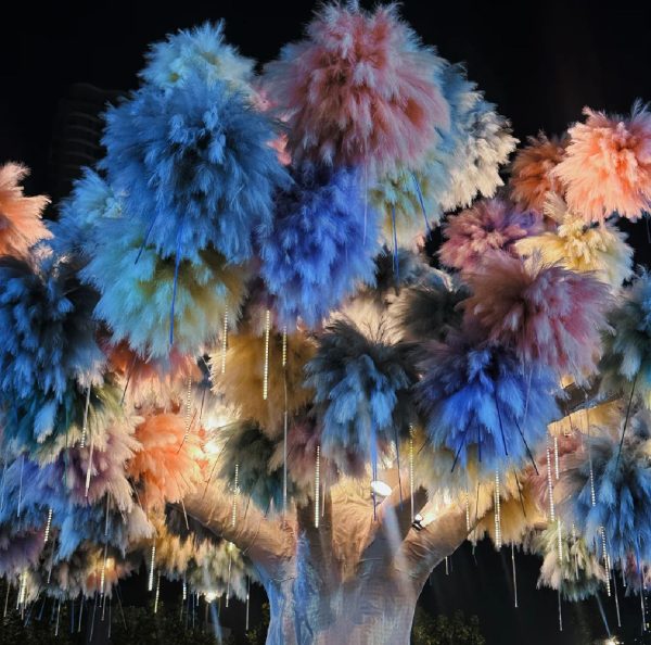 Decorative Sculpture Artificial Fireworks Tree by Chinese fatory Supplier WEMEDEC Decorative Sculpture Artificial Fireworks Tree by Chinese fatory Supplier WEMEDEC