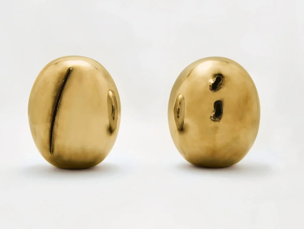 Lucio Fontana Concetto Spaziale Natura Brass Material sculpture China supplier