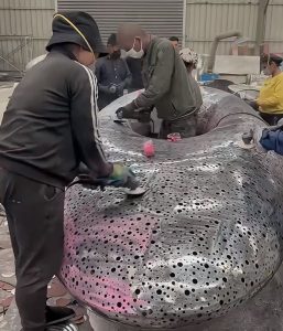 Openwork Oval Metal Stainless Steel Material Lighting Sculpture from Guangdong China WEMEDEC (2)