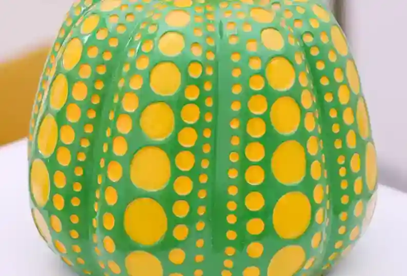 Yayoi Kusama's polka-dot FRP pumpkin sculptures China Supplier manufacturer factory WEMEDEC team (1)