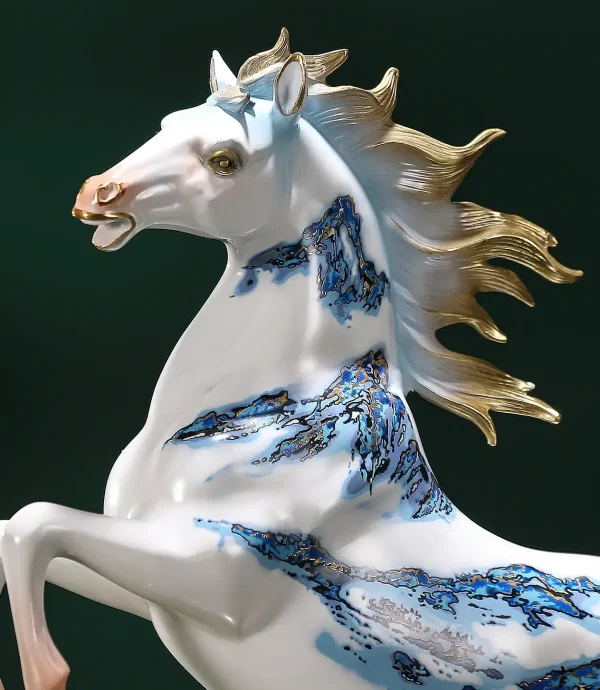 Bronze Horse Sculpture Ornament in Blue And White Porcelain Style - China company WEMEDEC (4) Bronze Horse Sculpture Ornament in Blue And White Porcelain Style - China company WEMEDEC (4)