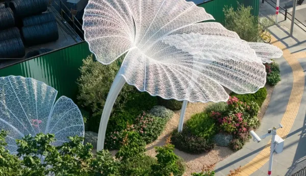 316 stainless steel shade sculptures for public use made by China fabrication company WEMEDEC